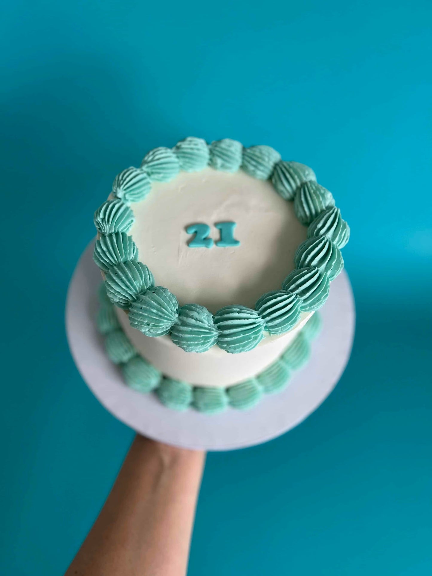 Classic buttercream round