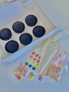 Decorate your own cupcakes box!