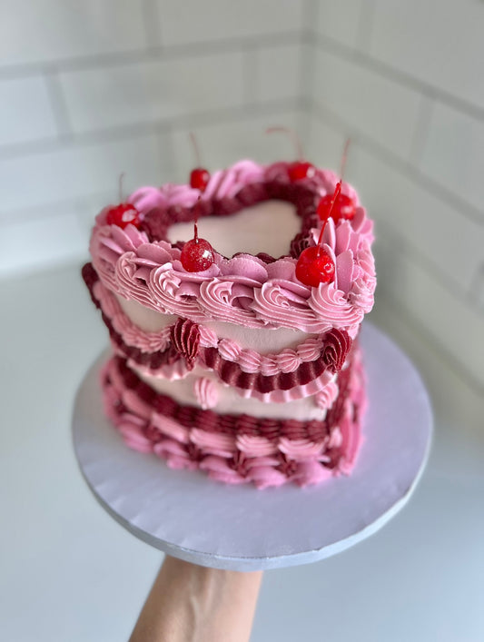 Deluxe vintage buttercream HEART