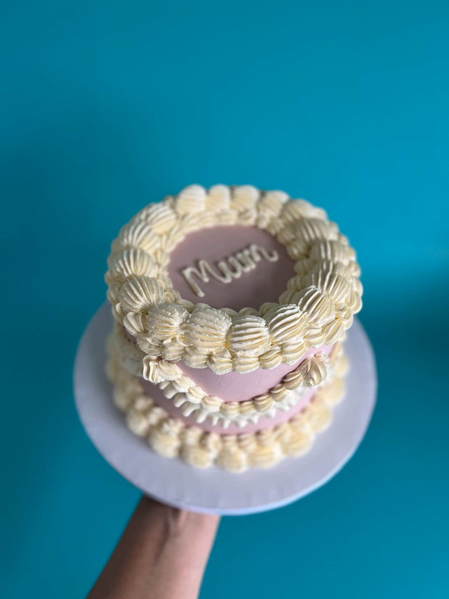 Deluxe vintage buttercream ROUND